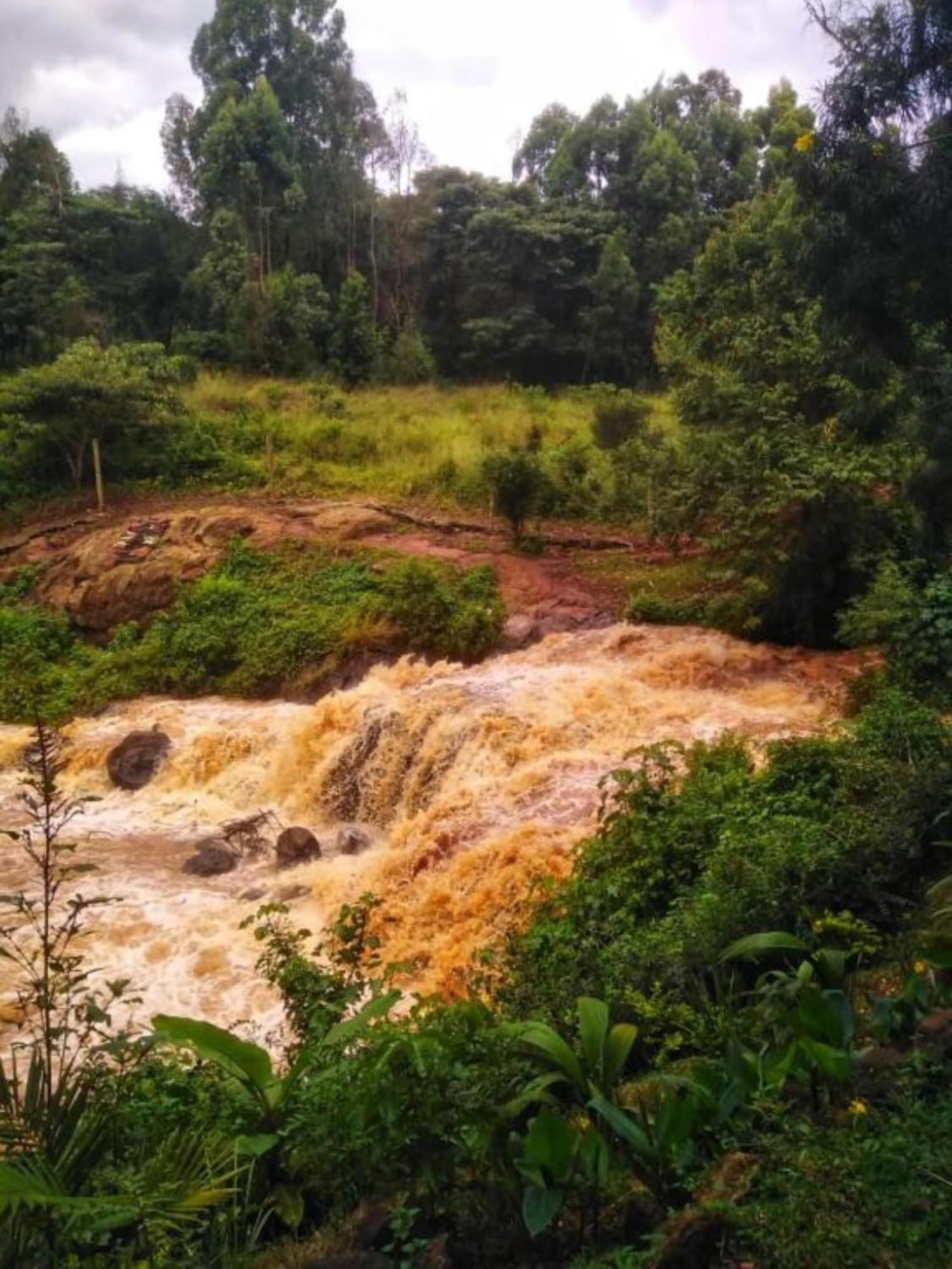 Villa Rock Stop Falls Nairobi Exteriér fotografie